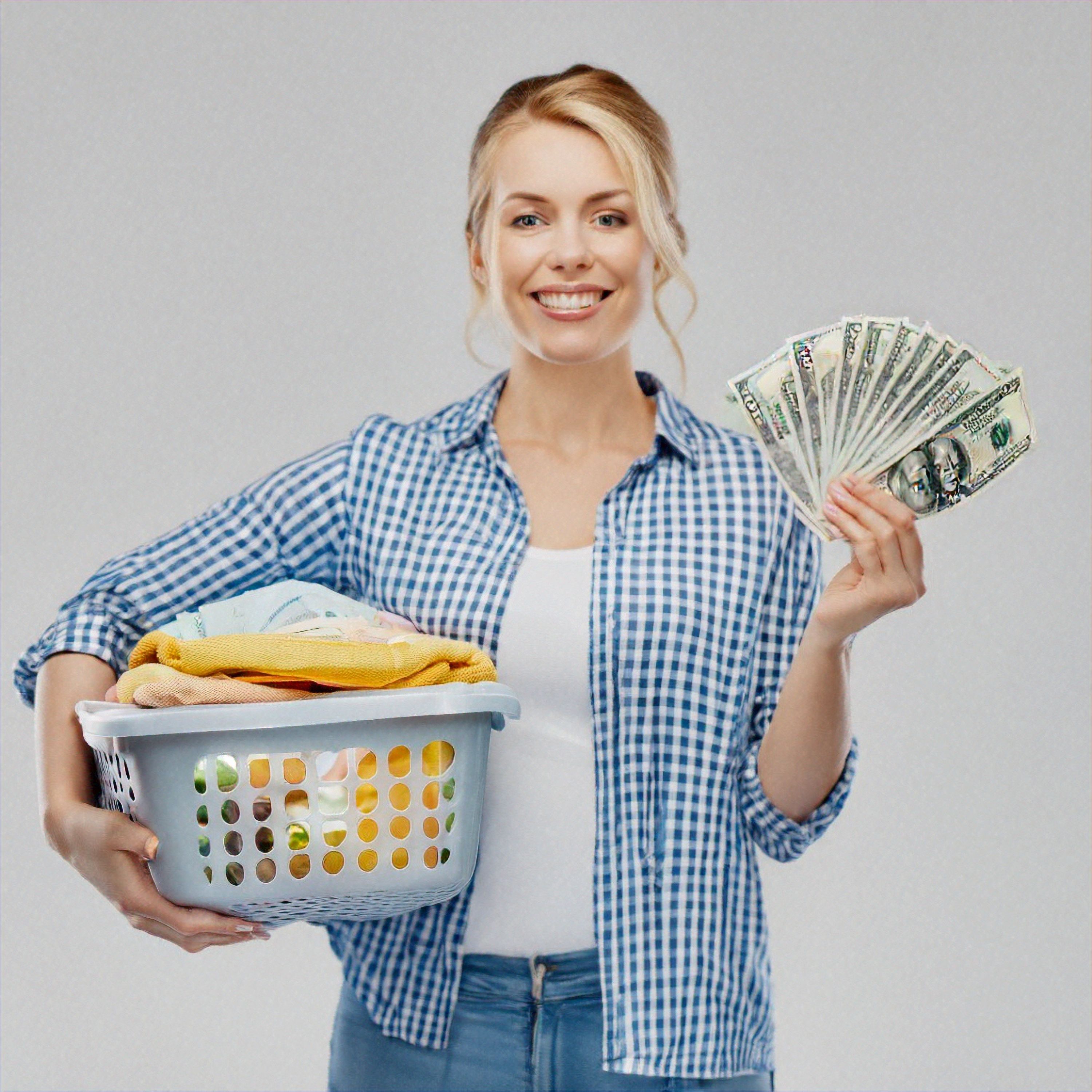 Save Shutterstock 2486078683